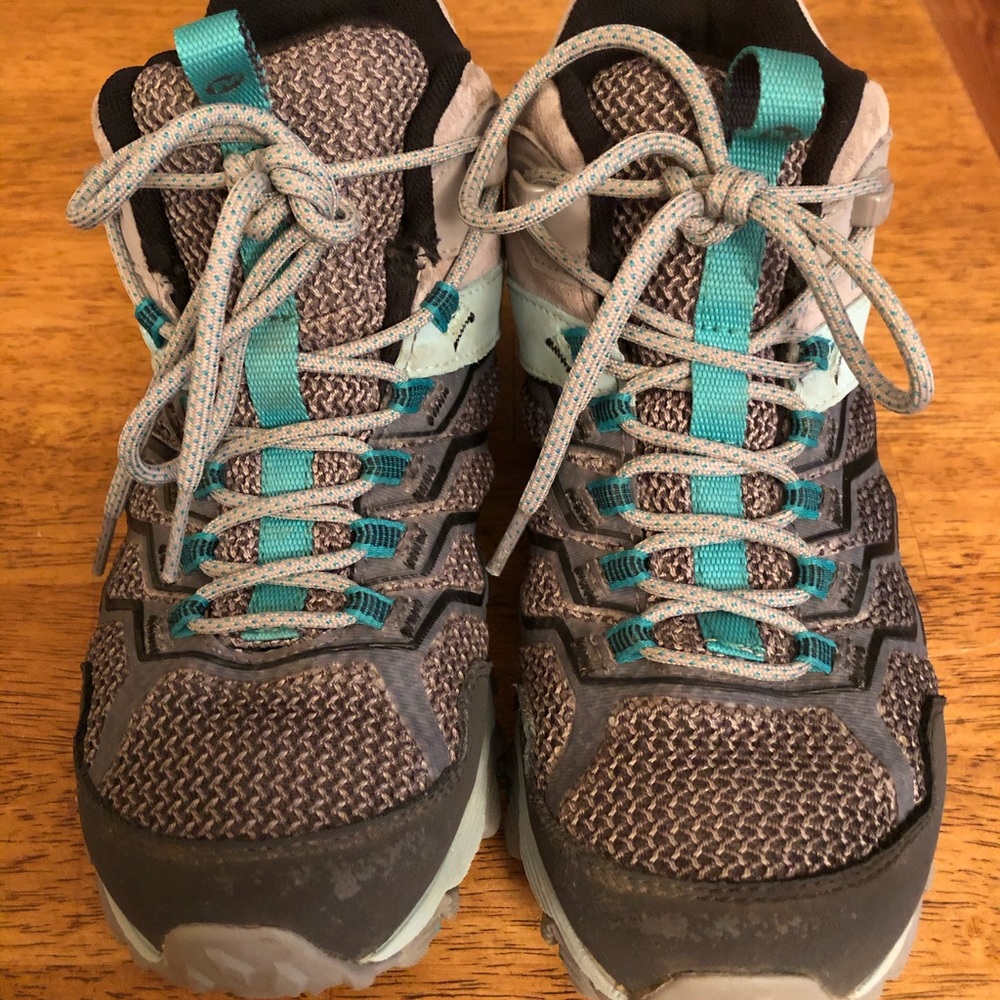 Women’s Merrell hiking boots